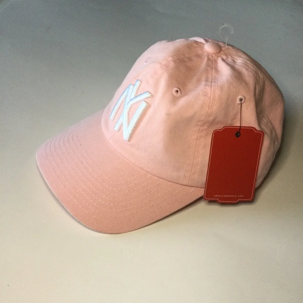 AMERICAN NEEDLE NEW YORK YANKEES LOGO BASEBALL CAP PINK OS ADJUSTABLE NWT